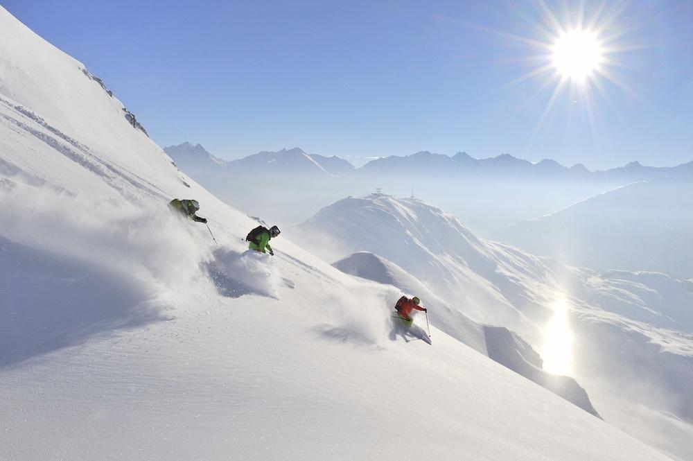Berghotel Basur - Das Schihotel Am Arlberg Flirsch Exteriér fotografie
