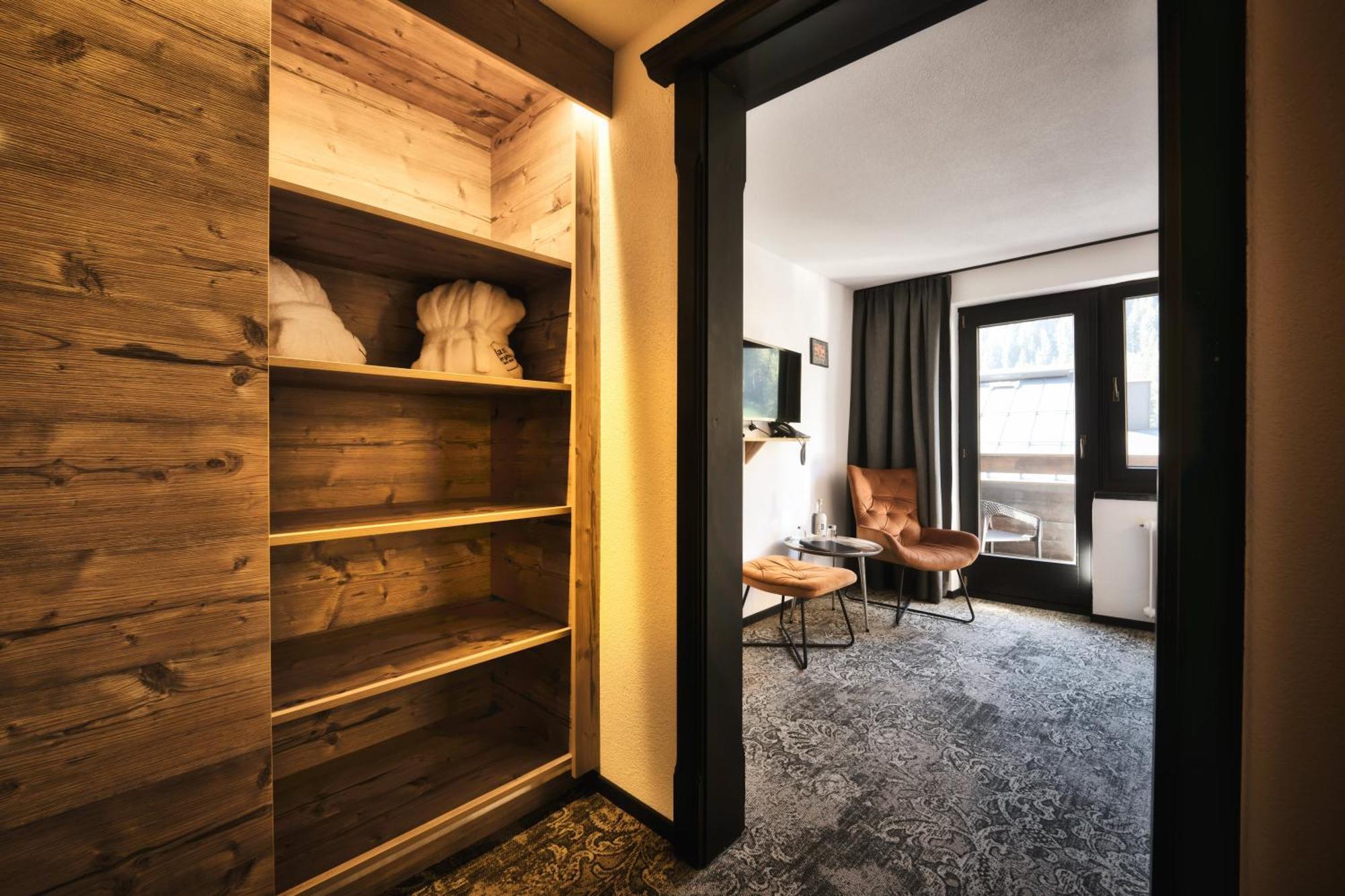 Berghotel Basur - Das Schihotel Am Arlberg Flirsch Exteriér fotografie