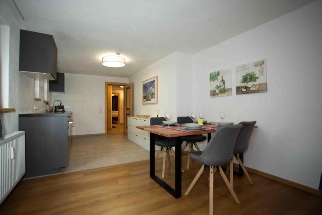 Berghotel Basur - Das Schihotel Am Arlberg Flirsch Exteriér fotografie